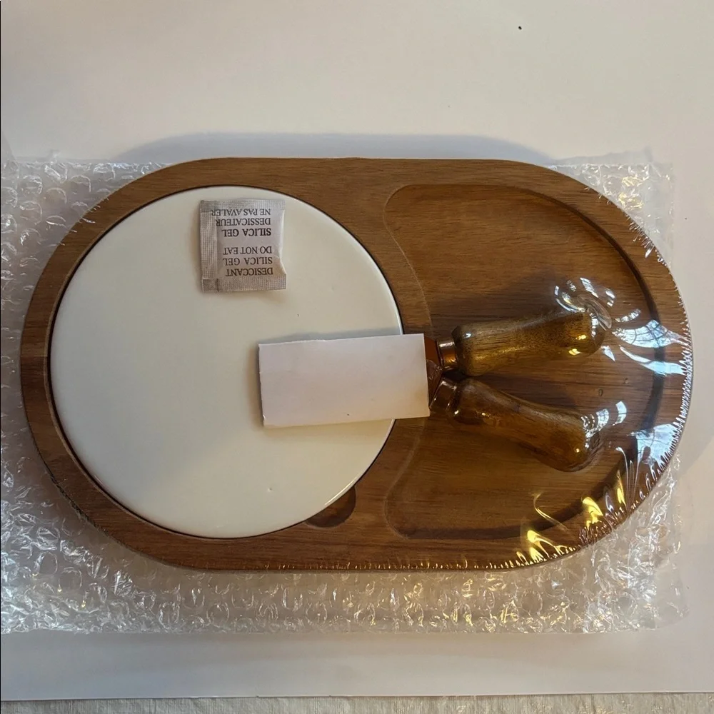Twine Living Co. Gourmet Wood & Ceramic Cheese Board Gift Set.  New In Box